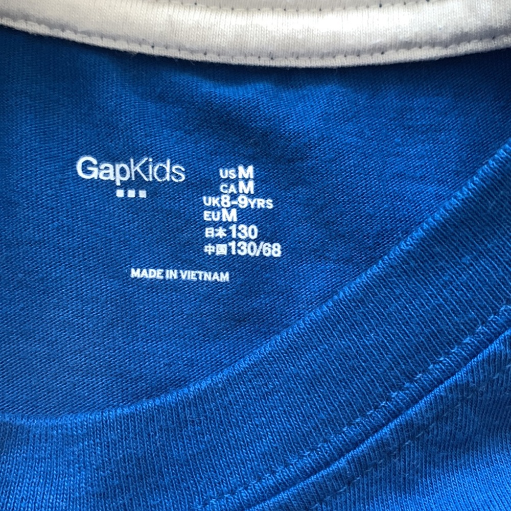 Gap Kids shirts 8-9 years - Picture 3 of 7